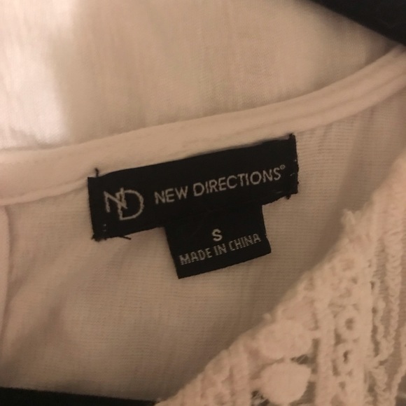 NEW DIRECTIONS TANK TOP - Picture 3 of 3